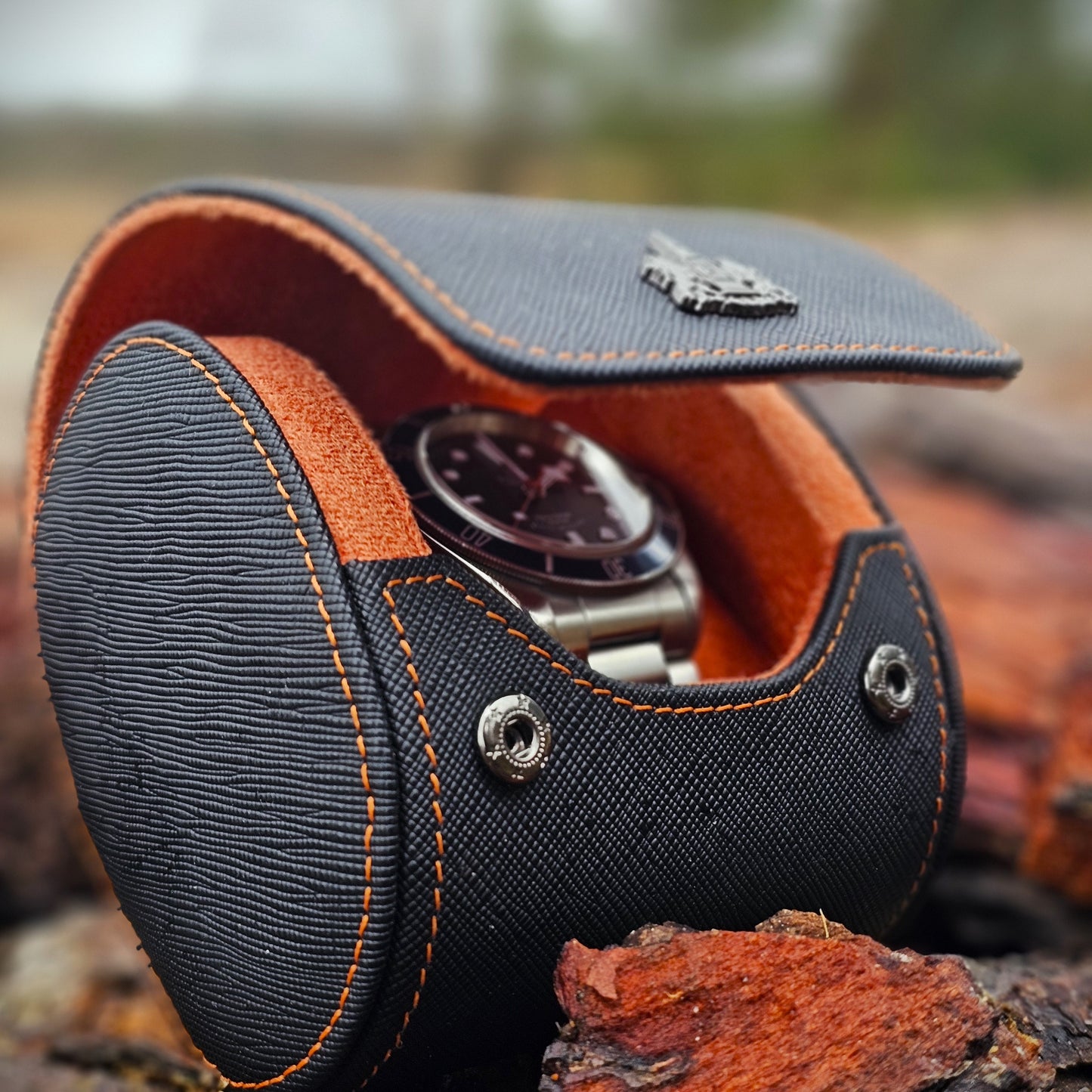 Black Single Watch Roll